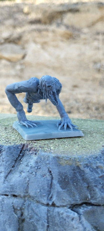 Sea Ghouls – Landor Miniatures 3D Printed Miniature (32mm) - image 1