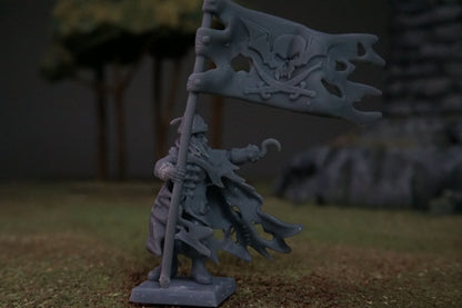 Vampire Pirate Captain – Landor Miniatures 3D Printed Miniature (32mm) - image 2