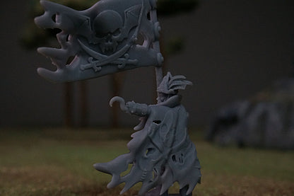 Vampire Pirate Captain – Landor Miniatures 3D Printed Miniature (32mm) - image 3