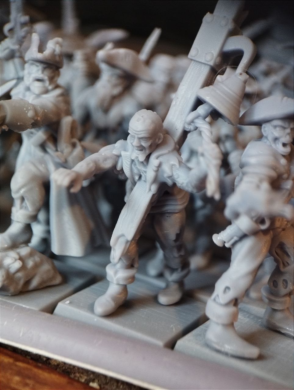 Zombie Pirates 2.0 – Landor Miniatures 3D Printed Miniature (32mm) - image 1