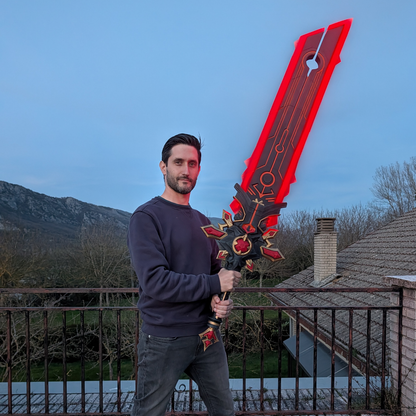 Ashrender Claymore – Full-Scale LED-Ready Cosplay Greatsword