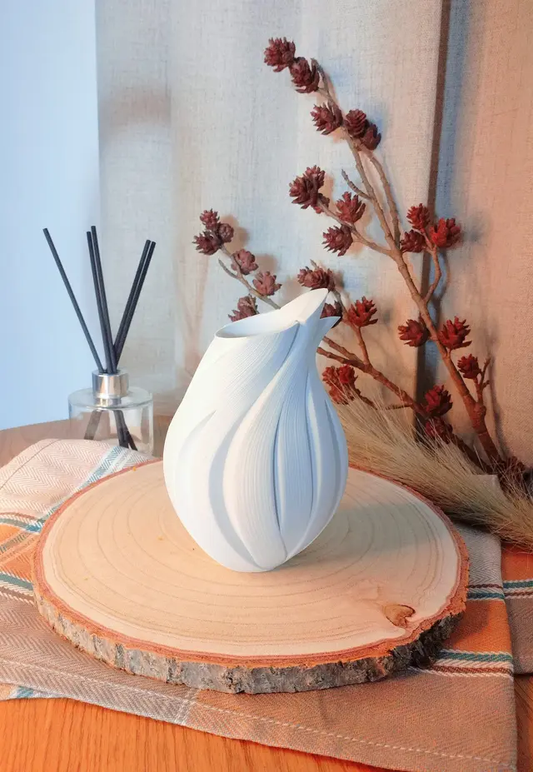 Flora Twist Vase