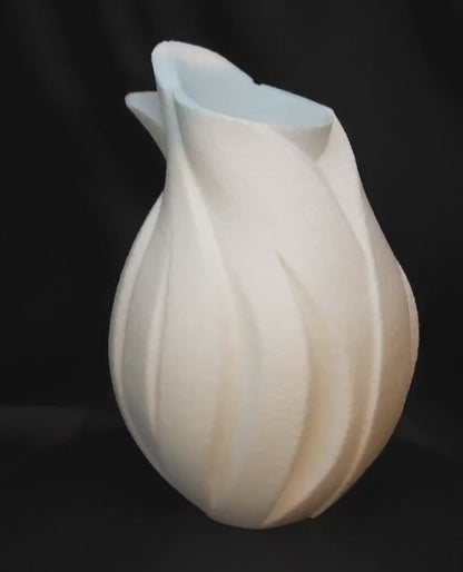 Flora Twist Vase