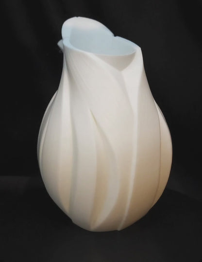 Flora Twist Vase